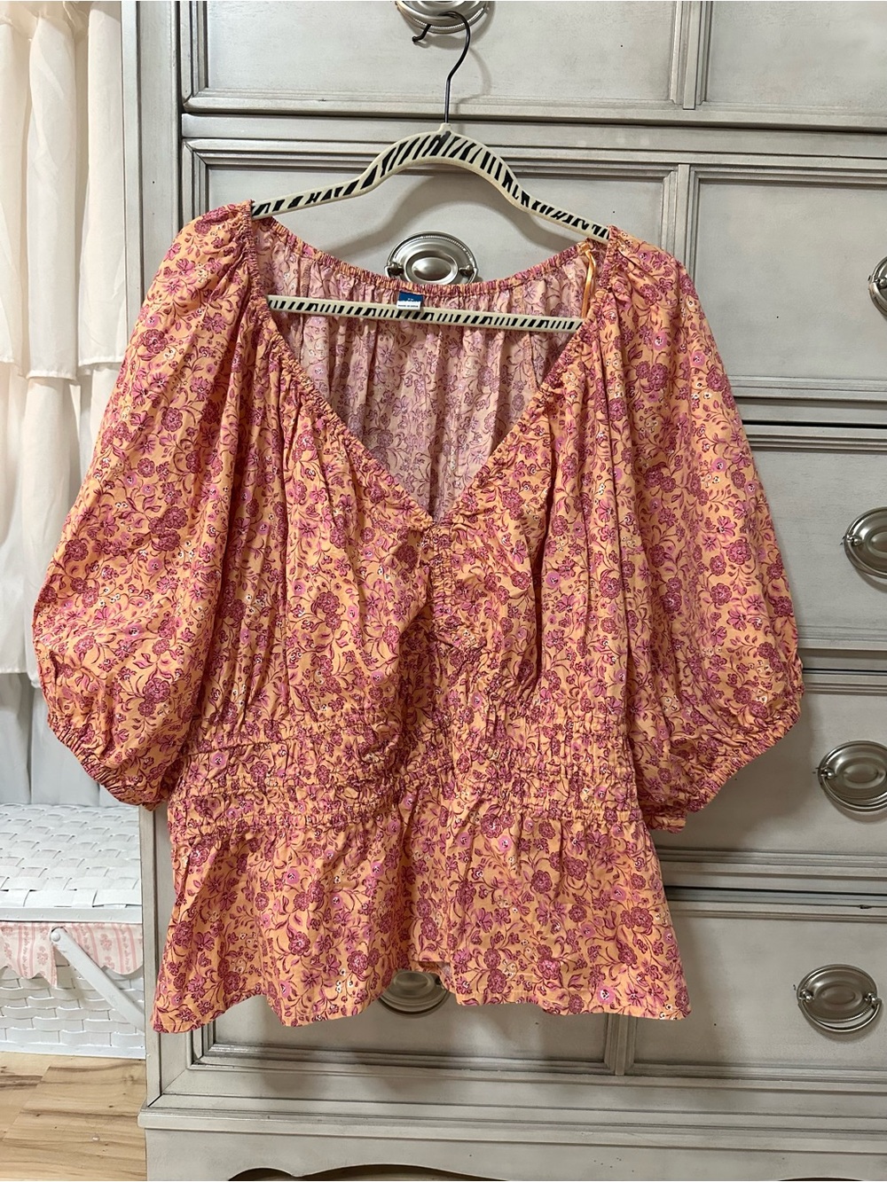 Old Navy Pink and Orange Floral Peasant Blouse